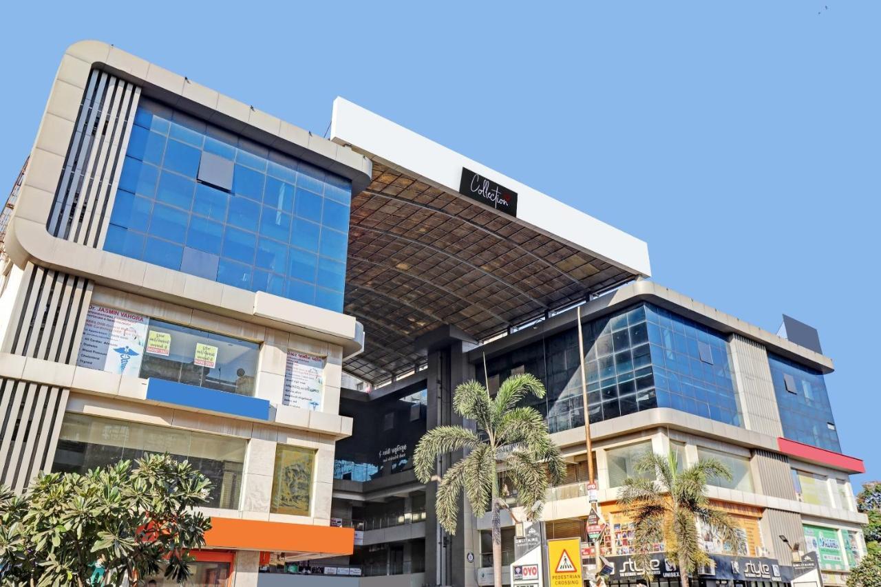 Hotel Solitaire, Best Luxurious Hotel Ac Rooms In Surat Dış mekan fotoğraf